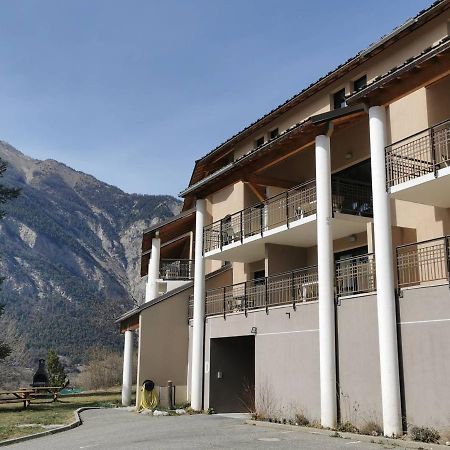 Studio 4 Personnes Avec Piscine Et Sauna - Residence Chateau Des Magnans - Jausiers - Fr-1-165B-45 Exteriér fotografie